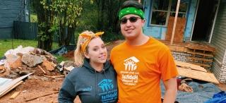 Students on Habitat for Humanity Trip
